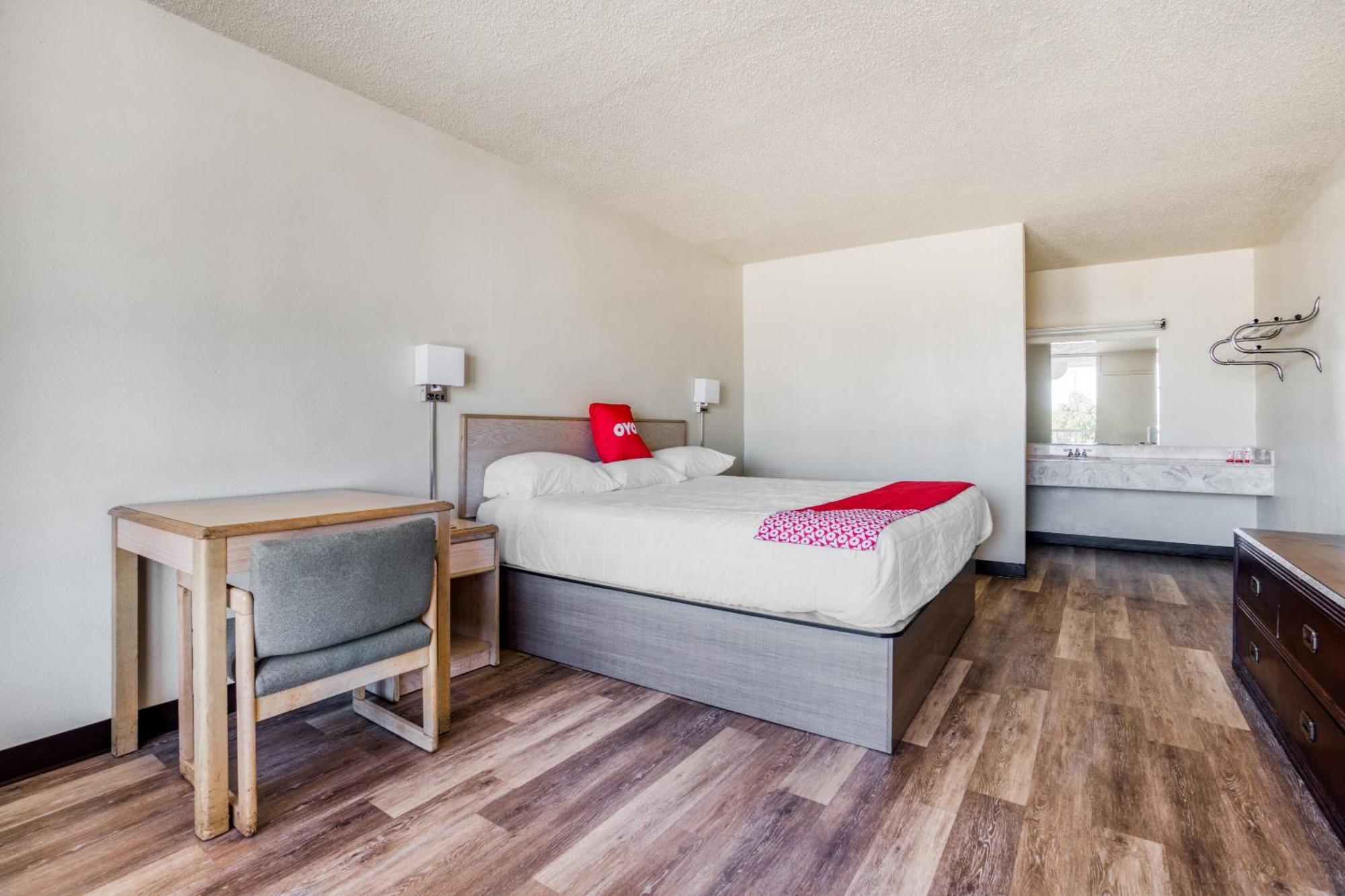 Oyo Hotel Waco University Area I-35 Eksteriør billede