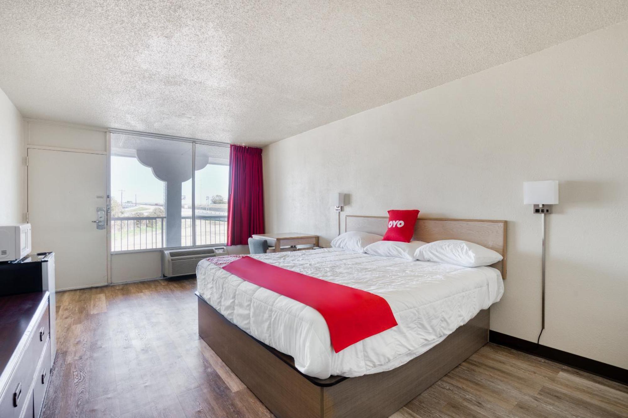 Oyo Hotel Waco University Area I-35 Eksteriør billede