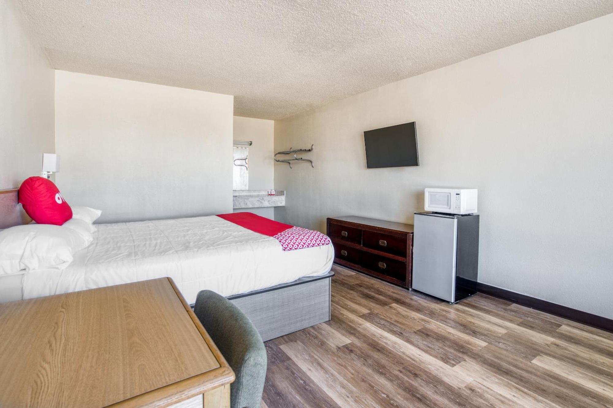 Oyo Hotel Waco University Area I-35 Eksteriør billede